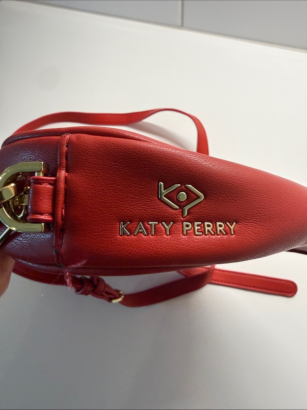 Katy Perry Heart-Shaped Crossbody Bag - Picture 2 of 5